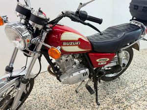 SUZUKI GN 125 IM TRAUMHAFTEN ZUSTAND - INSPEKTION NEU