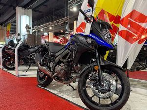 SUZUKI V-STROM DL650 *TOP*