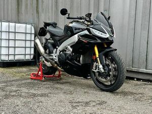 APRILIA TUONO V4 FACTORY 1100 FRISCH AB GROSSEM SERVICE