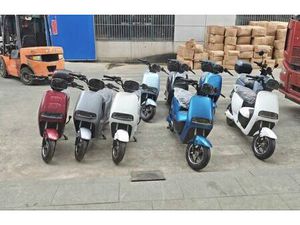 NEU/E-ROLLER/CITY GO/ CARPLAY /2JAHR GARANTIE/ELEKTRO MOFA