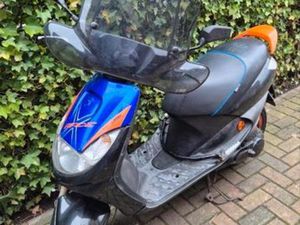 PEUGEOT VIVACITY XRACE — SCOOTERS | PEUGEOT — MARKTPLAATS