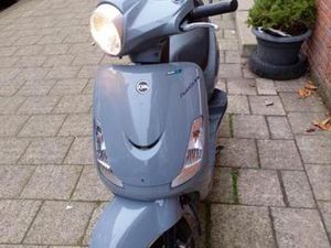 SYM FIDDLE 2 WEINIG KM2500 — SCOOTERS | SYM — MARKTPLAATS