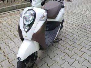 SYM MIO 50 CC BLAUW KENTEKEN — SCOOTERS | SYM — MARKTPLAATS