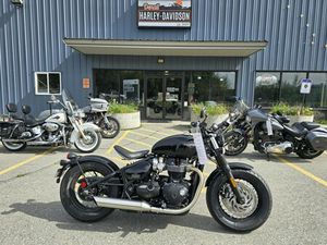 2025 TRIUMPH BONNEVILLE BOBBER