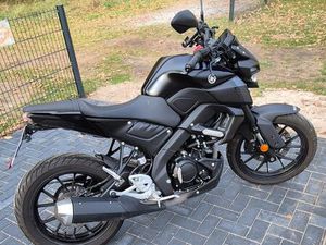 YAMAHA MT 125 TECH BLACK EDITION