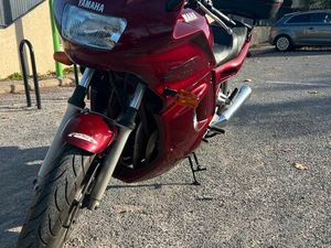 YAMAHA 900 DIVERSION TBE