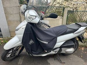 SCOOTER SH 300