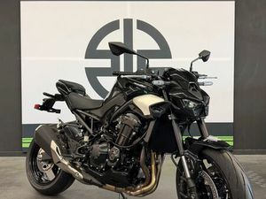 KAWASAKI Z900 70KW BLACK EDITION