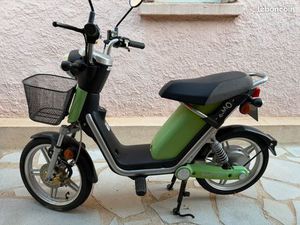 SCOOTER ÉLECTRIQUE MATRA E-MO