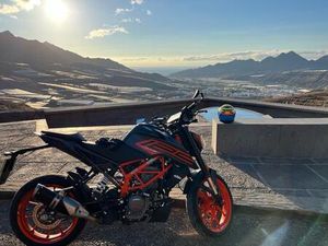 KTM - DUKE
