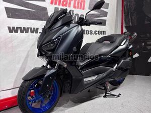 YAMAHA - XMAX 300
