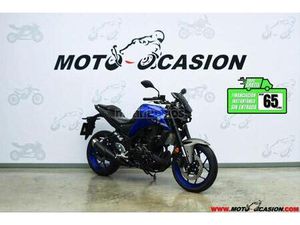 YAMAHA - MT-03