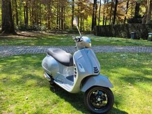 VESPA GTS 300 HPE 2020 — SCOOTERS | VESPA — MARKTPLAATS