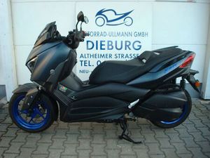 YAMAHA X MAX 300