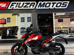 KTM DUKE 125
