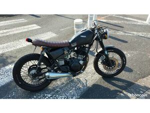 YAMAHA SR 125