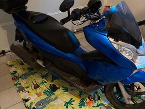 ② HONDA PCX 125 CC