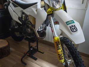 HUSQVARNA 250 FE
