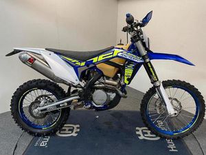 ② SHERCO SEF 300 MY'17 RÉF. COMME 3267