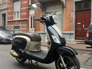 ② SYM FIDDLE 3 CLASSE B