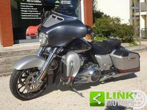HARLEY-DAVIDSON FLHX STREET GLIDE CVO