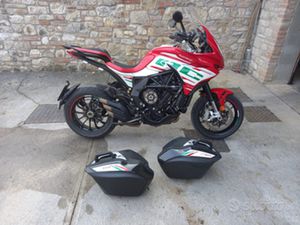 MV AGUSTA TURISMO VELOCE RC800