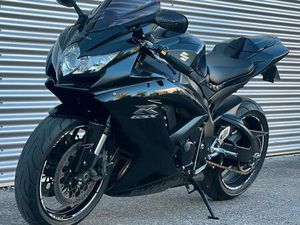SUZUKI GSX-R 750 K8 K9 *SERVICE NEU *REIFEN NEU