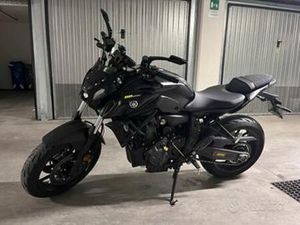YAMAHA MT07 ANNO 2021 AKRAPOVIC
