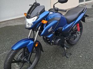 MOTO HONDA CB125F 2024
