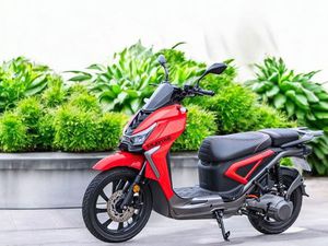 MURTAS MX2 – SCOOTER ÉLECTRIQUE 125 CC 200 KM D’AUTONOMIE / 115 KM/H