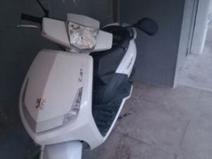 SCOOTER PEUGEOT VIVACITY 50 CC
