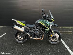 BENELLI TRK 702 X VERT 2025