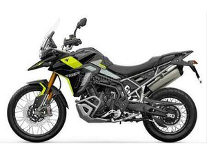 TRIUMPH - TIGER 900