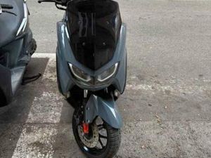 YAMAHA - NMAX