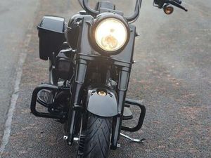 WUNDERSCHÖNE HARLEY DAVIDSON ROAD KING SPECIAL 114 CUI , 5HD ,