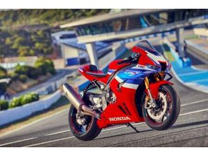 CBR 1000 RR-R FIREBLADE SP