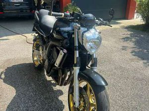 YAMAHA FZ6-N