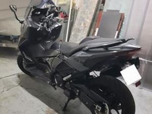 YAMAHA T MAX 560
