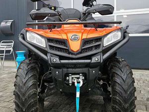 CFORCE 520 DLX EFI SERVO 4Ã4 INKL. KOFFER