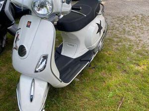 VESPA LX 125