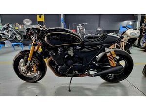 YAMAHA XJR 1200