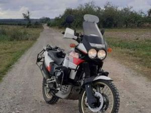 AFRICA TWIN XRV750 RD04 PIASECZNO
