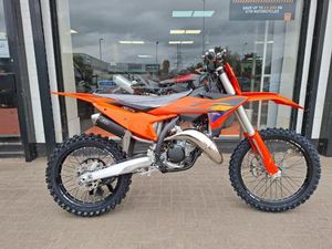 KTM 125 SX 2026 MOTOCROSS BIKES NOW IN STOCK