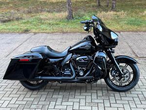 HARLEY DAVIDSON BAGGER 114CUI . 2024 . STREET ROAD GLIDE UMBAU