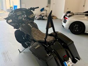 HARLEY-DAVIDSON ROAD GLIDE IM TOP ZUSTAND WINTERPREIS!