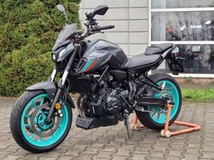 YAMAHA MT MT07,FLUO,AKRAPOVIC,FILM BENZYNA 73KM