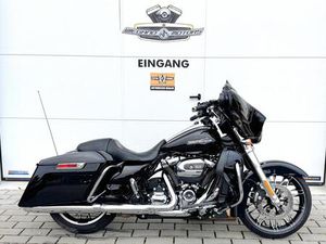 HARLEY-DAVIDSON FLHX STREET GLIDE 107CUI