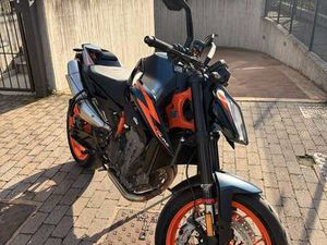KTM 890 DUKE R PACCHETTO TRACK