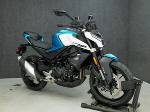 2025 CFMOTO 450NK W/ABS