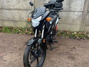 CBF 125 HONDA - TRÈS BON ÉTAT